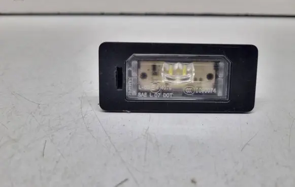 BMW X1 E84 Number plate light 7193293 63267193293