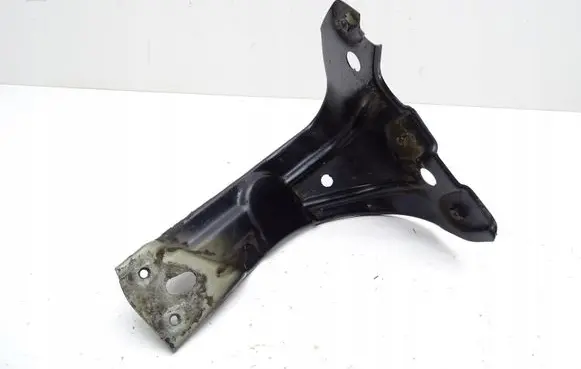 Volkswagen PASSAT CC Fender mounting bracket 3C8821142