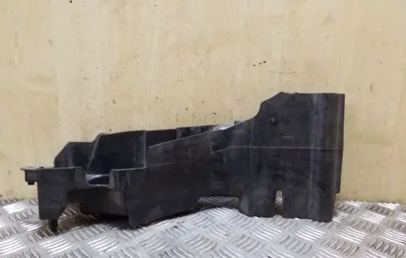 Mercedes-Benz Sprinter W906 Other engine bay part A9068890131