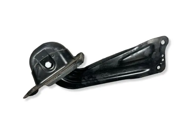 Volkswagen Tiguan Rear upper control arm/wishbone 5QF505225C