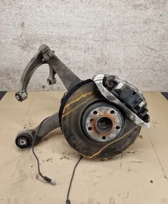 BMW 5 F10 F11 Front wheel hub spindle knuckle 6777751 6868480 6777733
