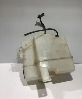Mitsubishi Outlander Windshield washer fluid reservoir/tank 3043125