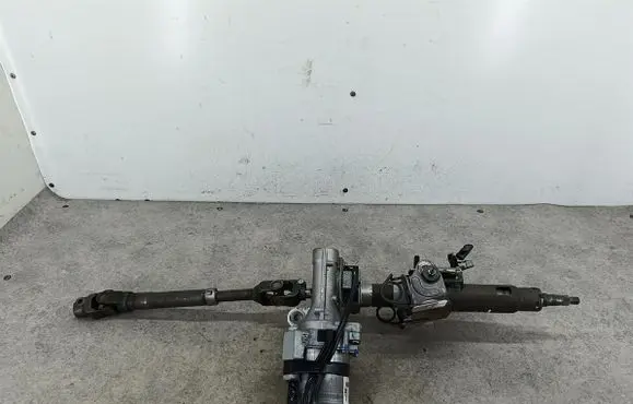 Toyota Auris 150 Steering wheel axle 4520002280