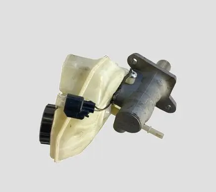 Volvo S60 Master brake cylinder 03350885561