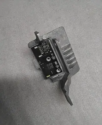 BMW 5 G30 G31 G38 LED ballast control module 10390050880