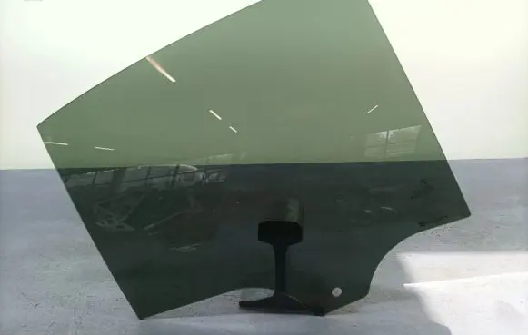 BMW M3 Rear door window glass