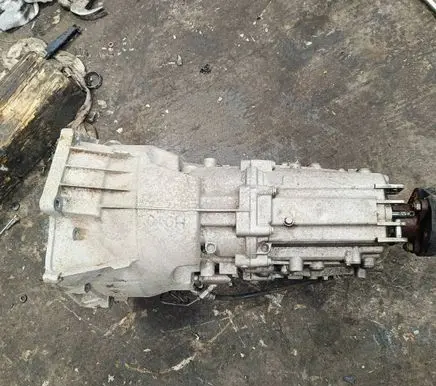 BMW 5 E60 E61 Manual 6 speed gearbox 1069401018 1069401052 7522027