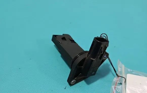 Mazda 6 Mass air flow meter E5T63271 IMPRK1551055