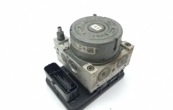 Renault Megane IV ABS Pump 476607355R