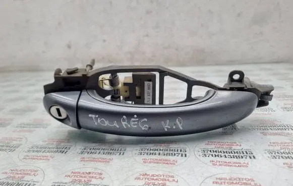 Volkswagen Touareg I Front door exterior handle 7L0837885D