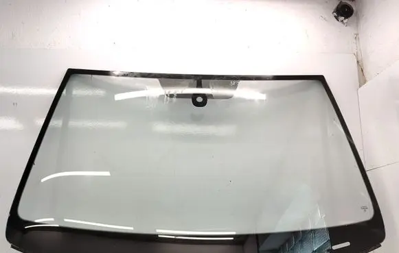 Volkswagen PASSAT CC Front windscreen/windshield window 43R001586 AS1 M12441