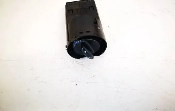 Light switch
