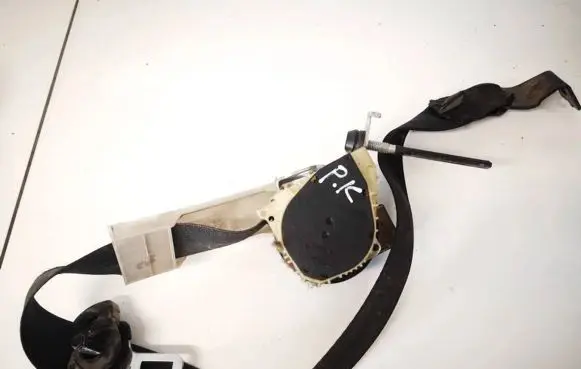 Opel Astra G Front seatbelt 90560635