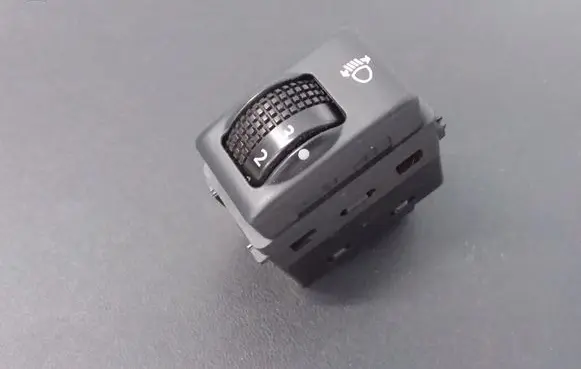 Nissan Tiida C11 Headlight level height control switch