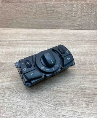 BMW 5 E60 E61 Light switch 6953739 33290203