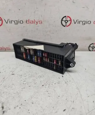 Volkswagen Touran I Fuse module 550562571 TAB016460 331492072