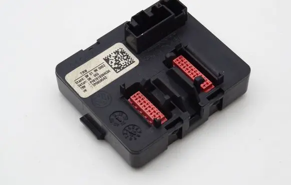 Volkswagen PASSAT B6 Other control units/modules 1P0959542