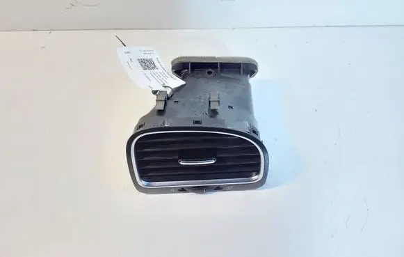 Volkswagen Golf VI Dashboard side air vent grill/cover trim 5K0819710D 5K0819704K