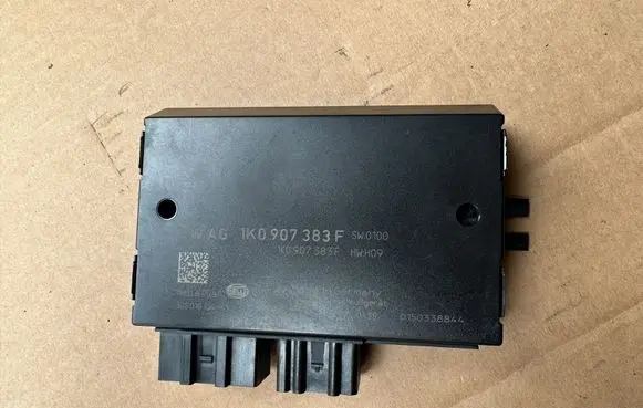 Volkswagen Transporter - Caravelle T5 Tow bar trailer control unit/module 1K0907383F