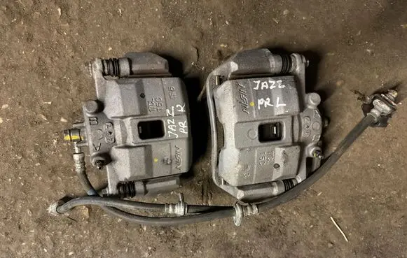 Honda Jazz IV GR Front brake caliper T5C 17CL