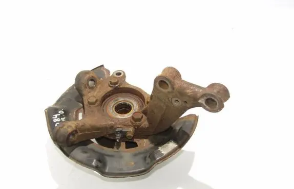 Rear wheel hub