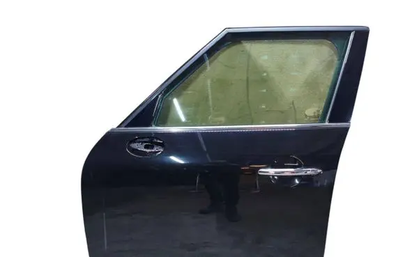 Mini Cooper Countryman F60 Front door