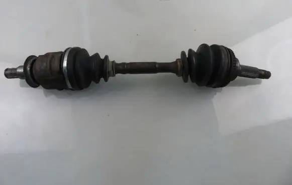 Toyota RAV 4 (XA10) Front driveshaft