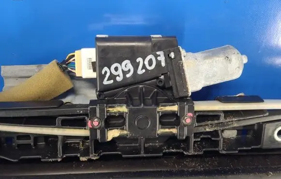 Toyota Camry Sunroof motor/actuator 6326006030