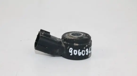Subaru Legacy Detonation knock sensor NTKKNE38 KNE38 NTK