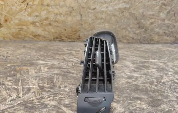 Opel Astra J Dash center air vent grill 13300574