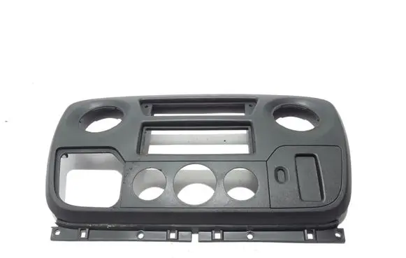 Opel Movano B Panel trim 682600025R