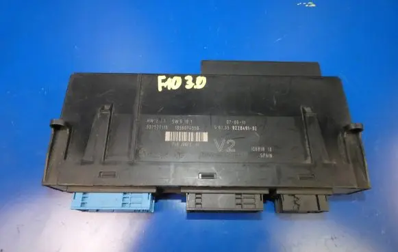 BMW 5 F10 F11 Comfort/convenience module 9228491