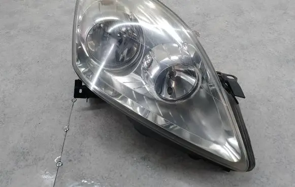 Opel Zafira B Headlight/headlamp 13260845RH