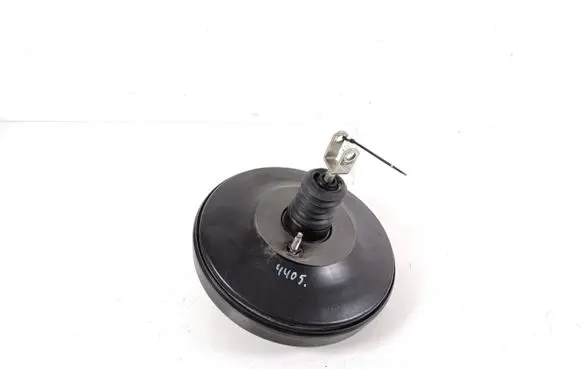 BMW 2 F46 Brake booster 6875608