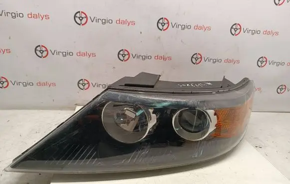 KIA Sorento Headlight/headlamp 921012PL