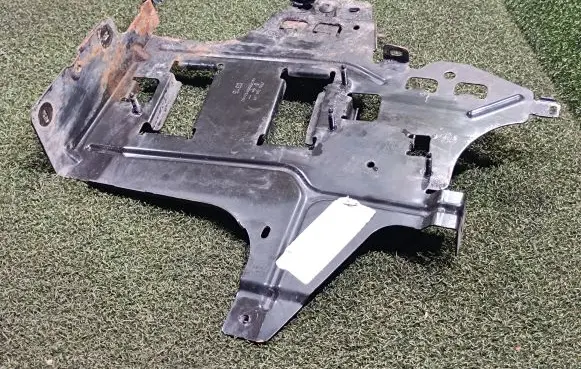 Opel Movano B Engine control unit holder 282730607R