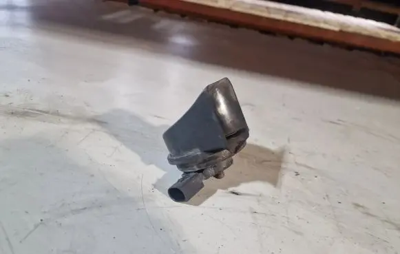 Volkswagen Scirocco Horn signal