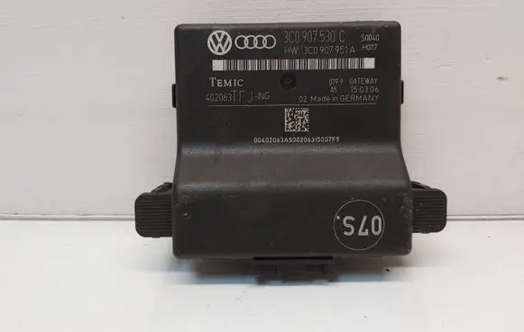 Volkswagen PASSAT B6 Gateway control module 3C0907530C