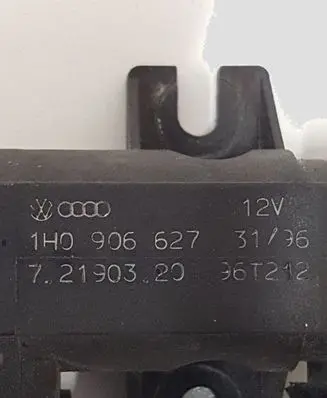 Audi A3 S3 8L Turbo solenoid valve 1H0906627 72190320 96T212