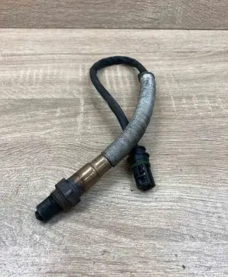 BMW 5 E60 E61 Lambda probe sensor 7545243 0258006789