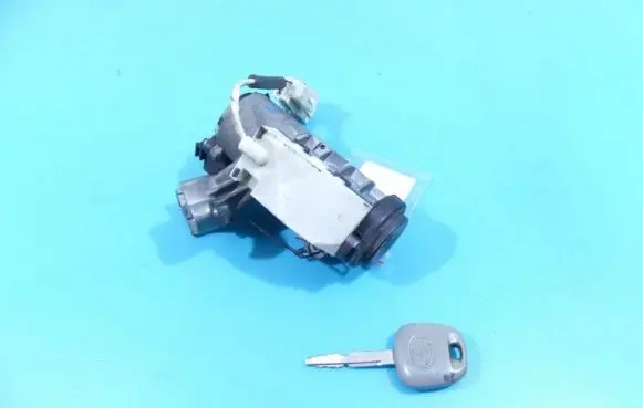 Toyota Corolla E110 Ignition lock IMPRK1354203