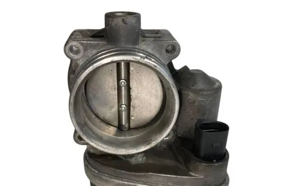 BMW 1 E81 E87 Throttle valve 1439224 13541439224
