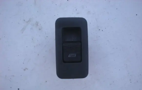 Volkswagen Polo III 6N 6N2 6NF Electric window control switch