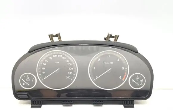 BMW X5 F15 Speedometer (instrument cluster) 9364607