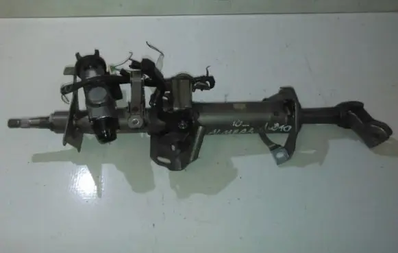 Nissan Almera N16 Steering wheel axle
