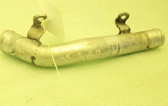 Audi A5 8T 8F Engine coolant pipe/hose 8K0121071C