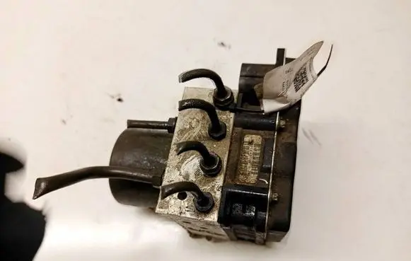 BMW 5 E60 E61 ABS Pump 3451677779701