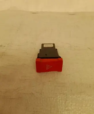Iveco Daily 4th gen Hazard light switch