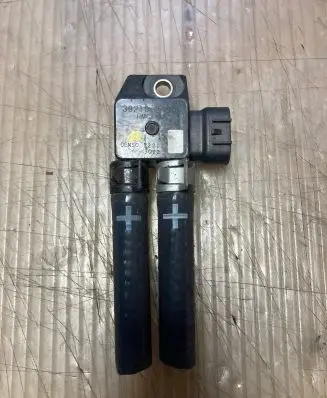 Hyundai ix35 Exhaust gas pressure sensor 392102A800