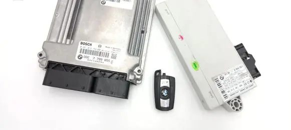 BMW 3 E90 E91 Engine ECU kit and lock set 7799855 61356964051 6964051